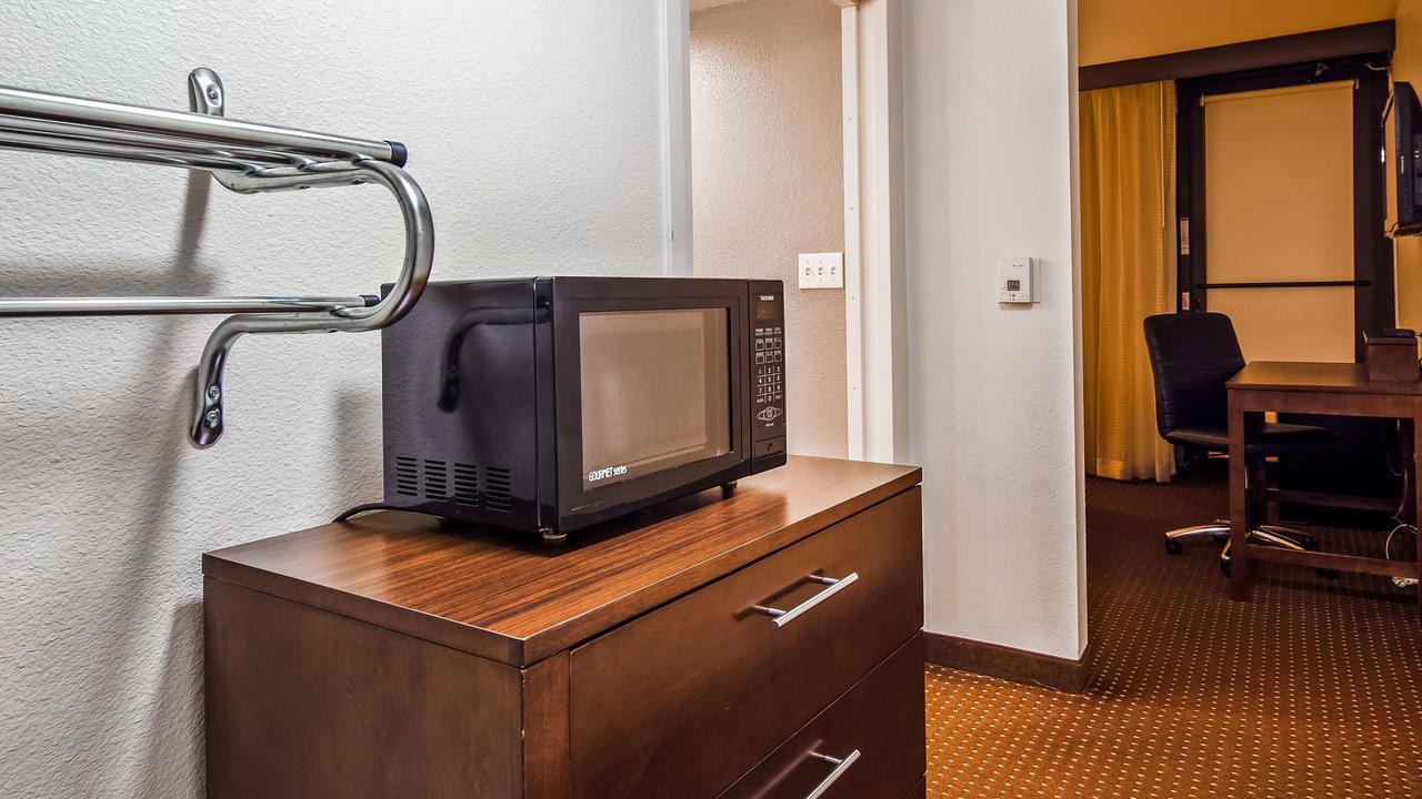 Best Western Yacht Harbor Hotel - thumb 6