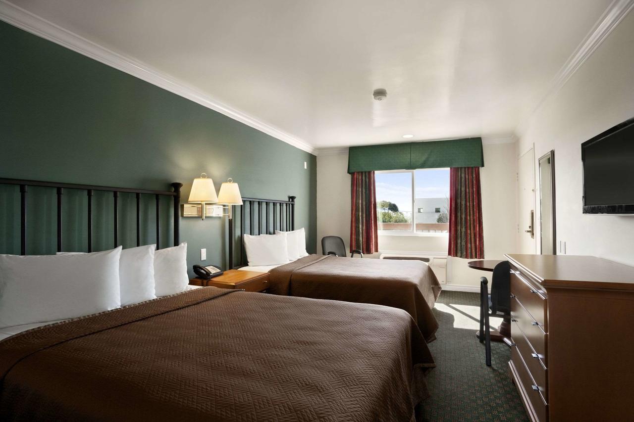 Travelodge By Wyndham San Diego Downtown Convention Center - thumb 28