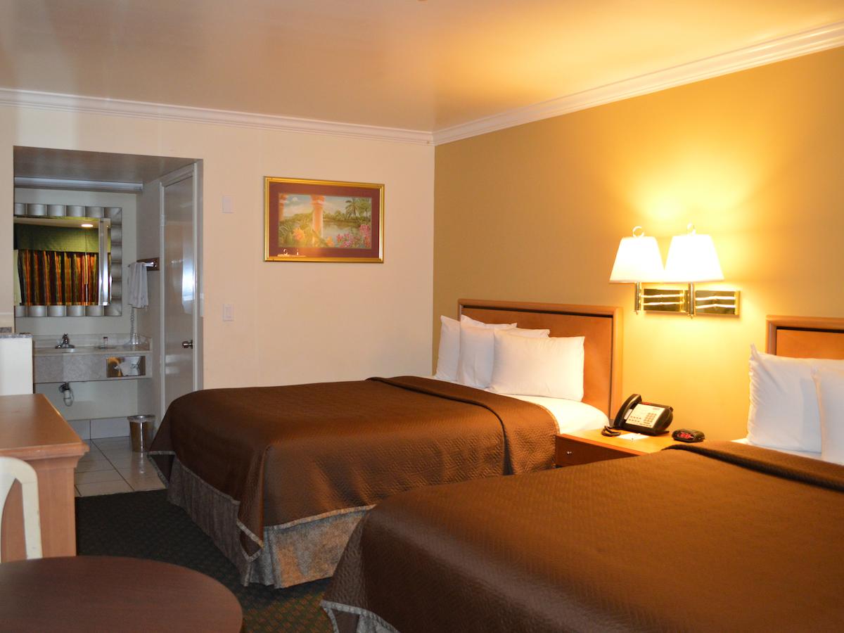 Travelodge By Wyndham San Diego Downtown Convention Center - thumb 5