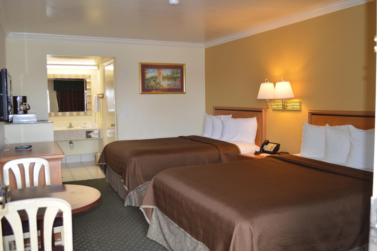 Travelodge By Wyndham San Diego Downtown Convention Center - thumb 19