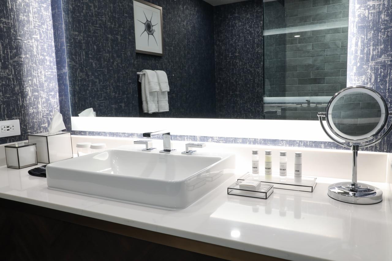 Carte Hotel San Diego Downtown, Curio Collection By Hilton - thumb 5