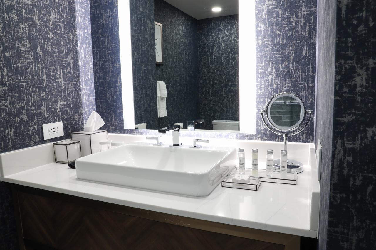 Carte Hotel San Diego Downtown, Curio Collection By Hilton - thumb 16