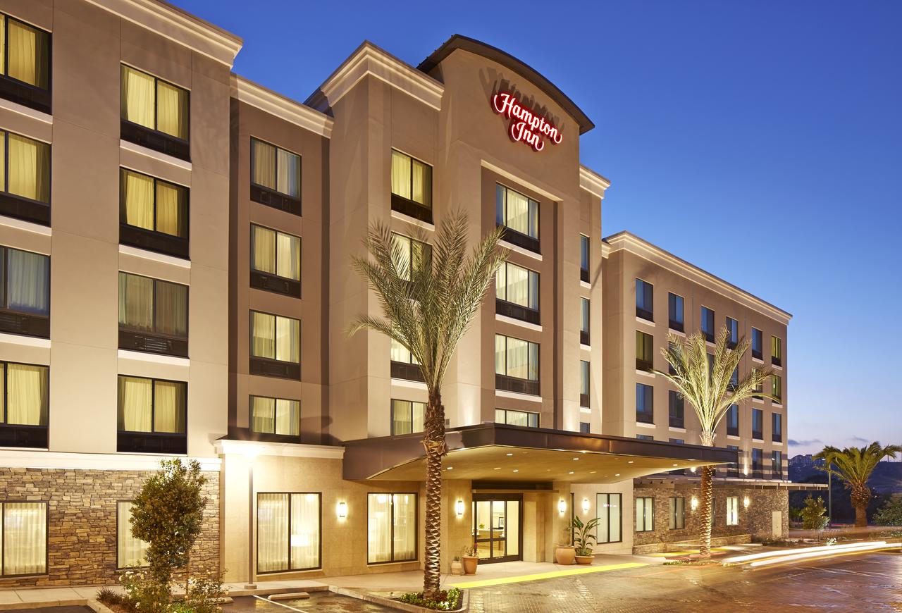 Hampton Inn San Diego Mission Valley - thumb 1