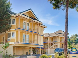 Hotel Solares