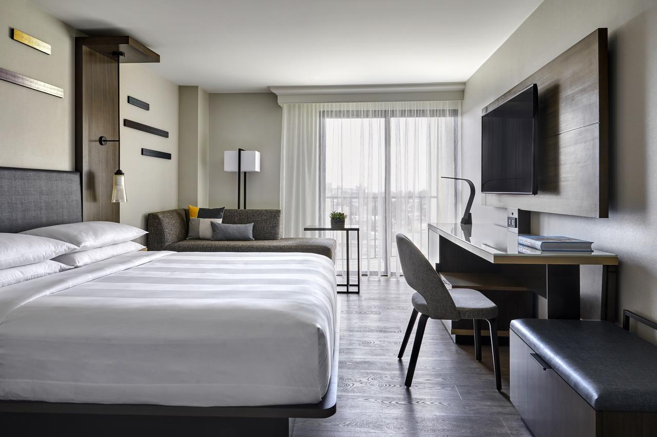 Anaheim Marriott - thumb 10