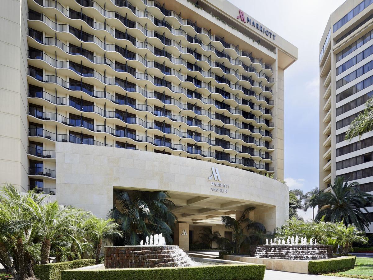 Anaheim Marriott - thumb 2
