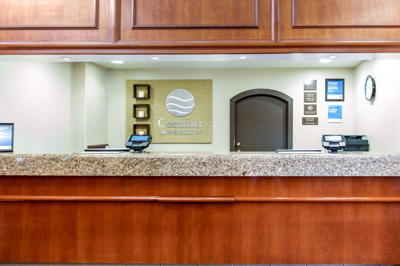 Comfort Inn & Suites San Francisco Airport North - thumb 10