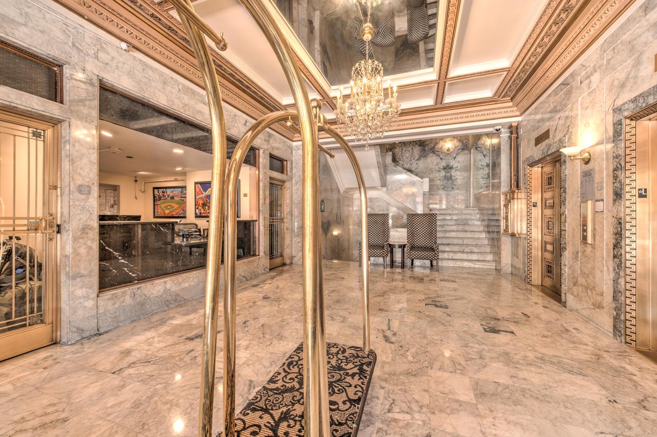 Gaslamp Plaza Suites - thumb 1