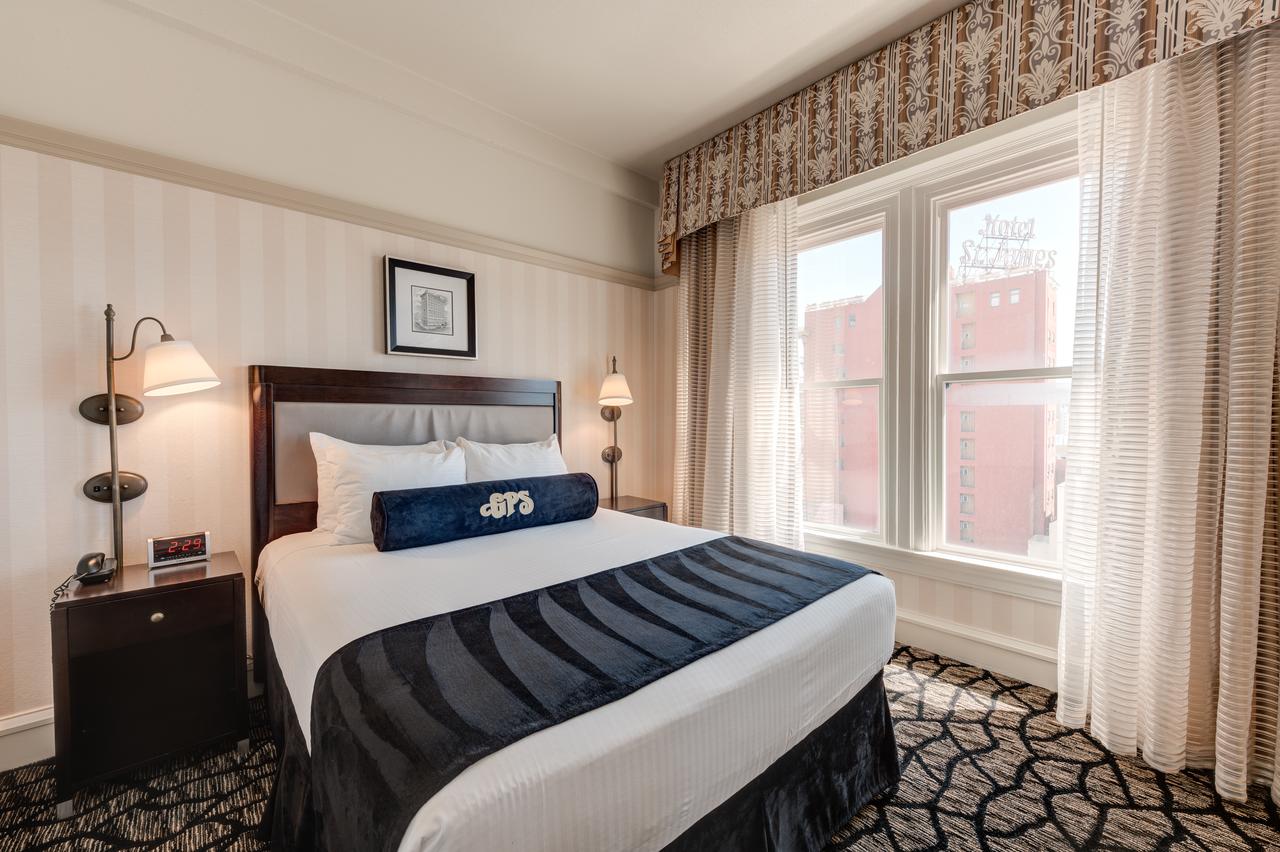 Gaslamp Plaza Suites - thumb 36