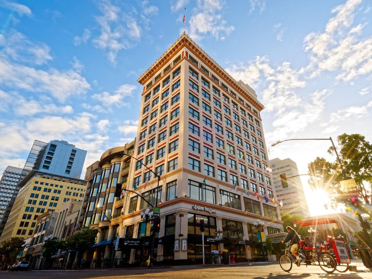 Gaslamp Plaza Suites - thumb 0