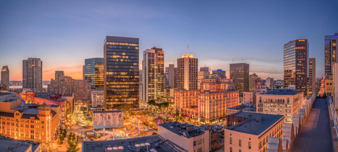 Gaslamp Plaza Suites - thumb 43
