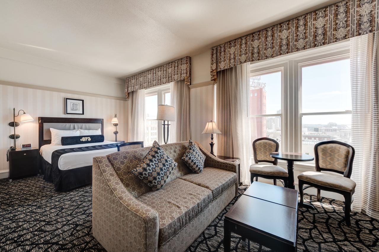 Gaslamp Plaza Suites - thumb 11