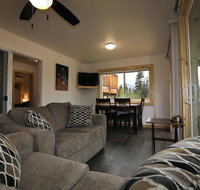 Denali 2-King Bedrooms each with own Private Bathroom. Full Kitchen and Amentities - Accommodation Ohio