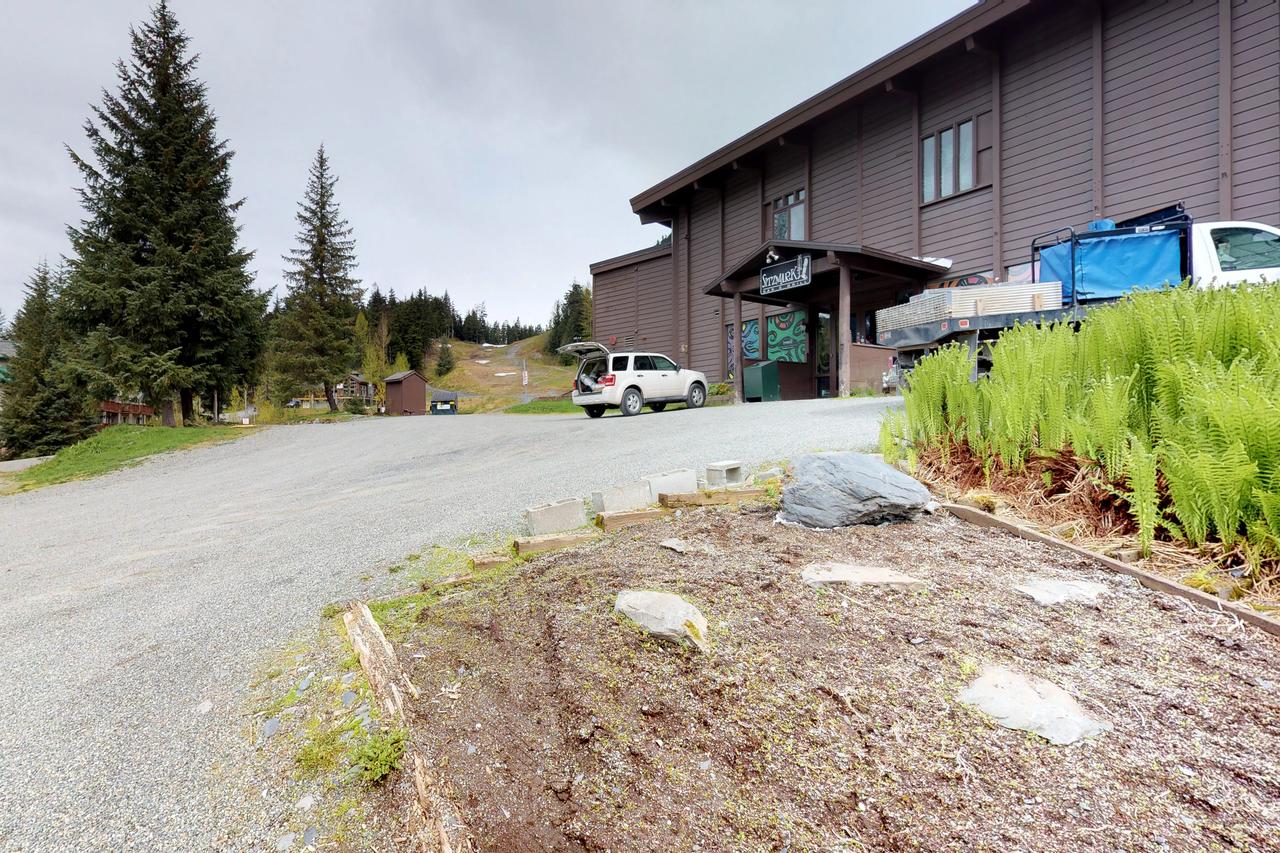 East Condo #208 - thumb 15