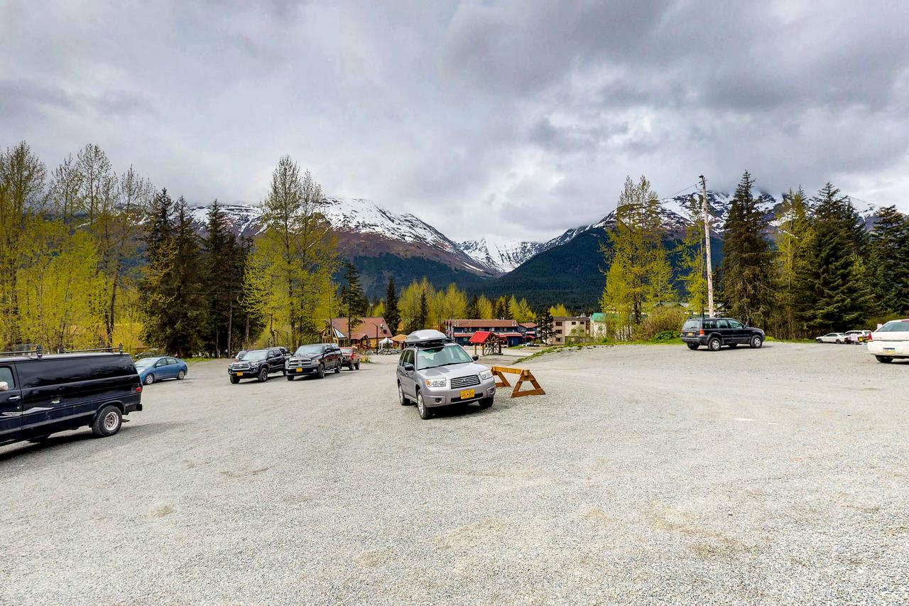 East Condo #208 - thumb 12