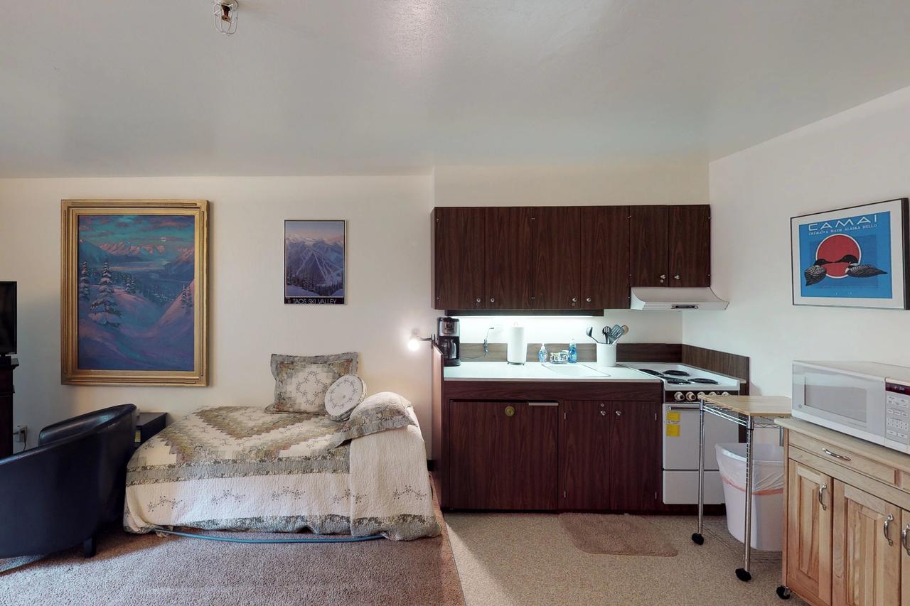 East Condo #208 - thumb 0