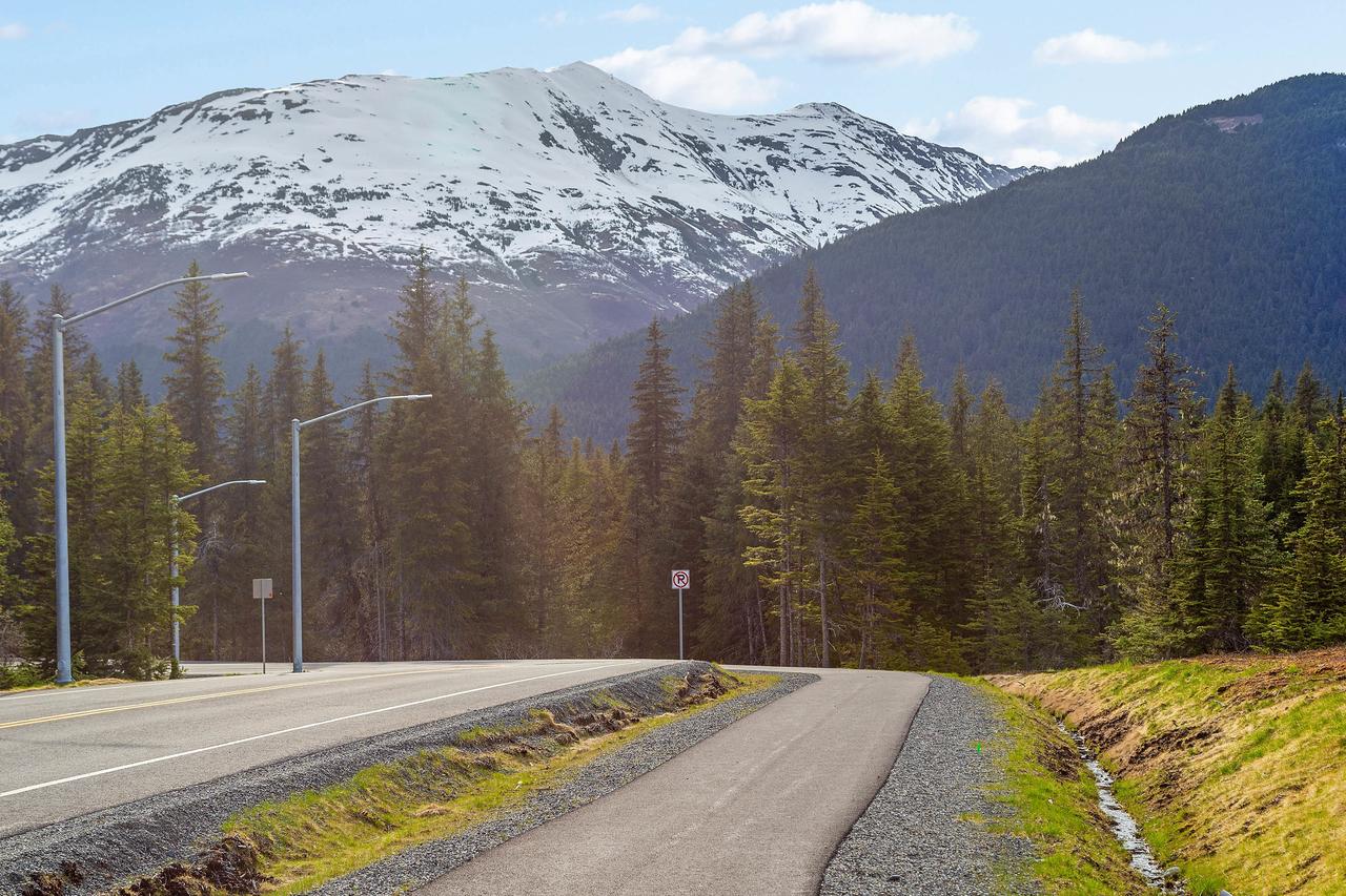 East Condo #208 - thumb 27