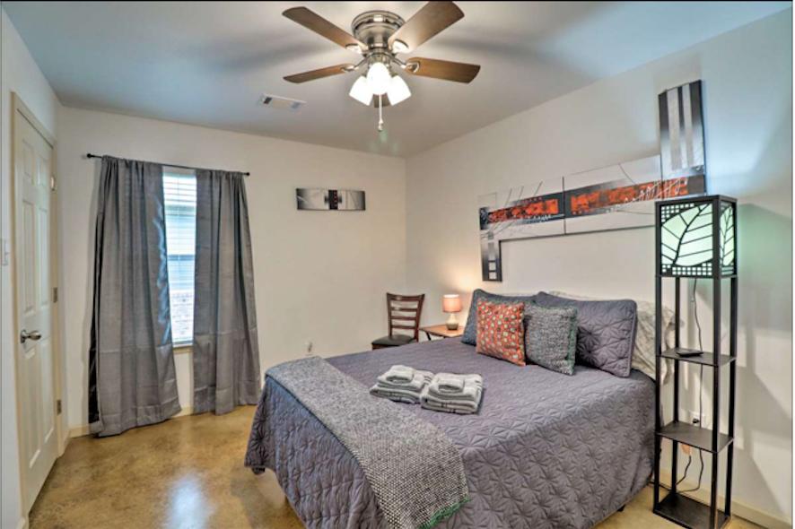 Gorgeous Centrallly Located In Conway - thumb 7