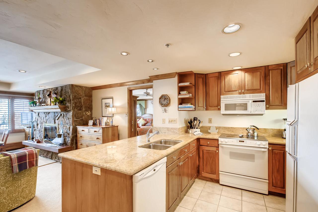 Lodge Tower - thumb 6