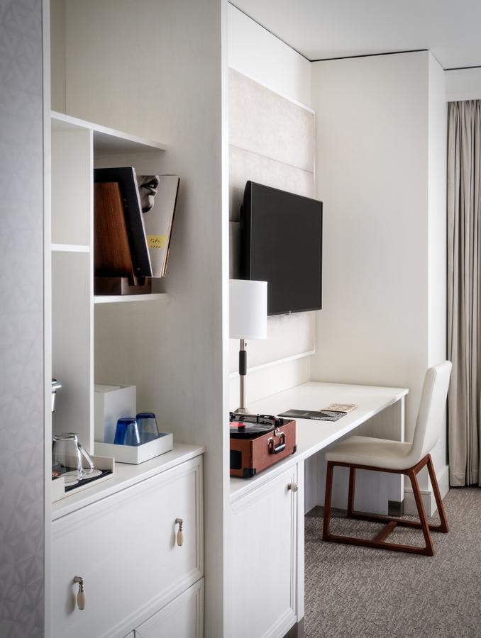 The Elizabeth Hotel, Autograph Collection - thumb 24