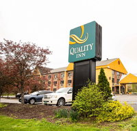 Quality Inn Cromwell - Middletown - Accommodation Ohio