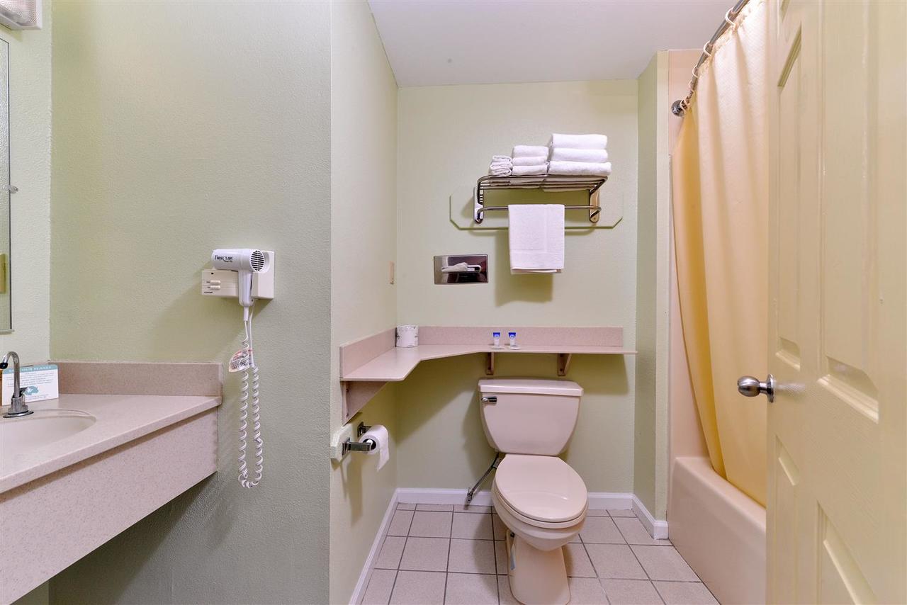 Cheshire Welcome Inn - thumb 19