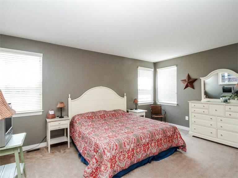 7 St. George Street Home - thumb 12