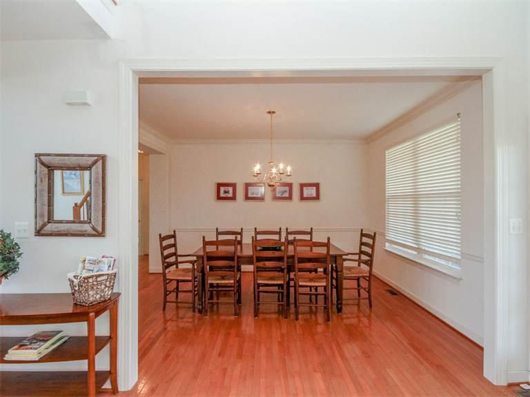 7 St. George Street Home - thumb 17