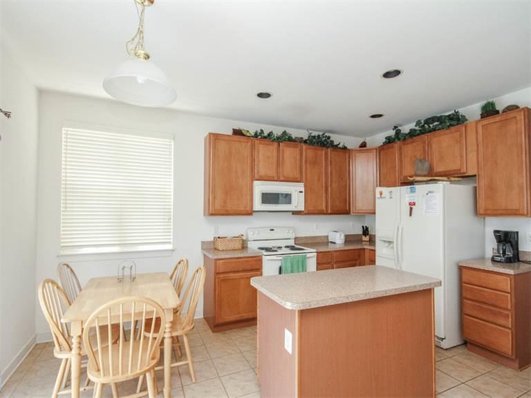 7 St. George Street Home - thumb 13
