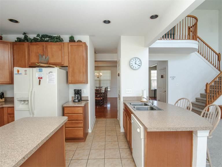 7 St. George Street Home - thumb 3