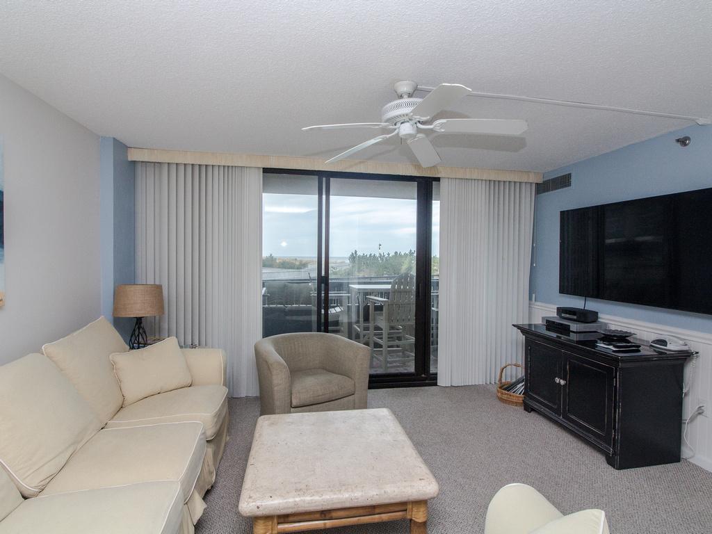 111 Farragut House Condo - thumb 7