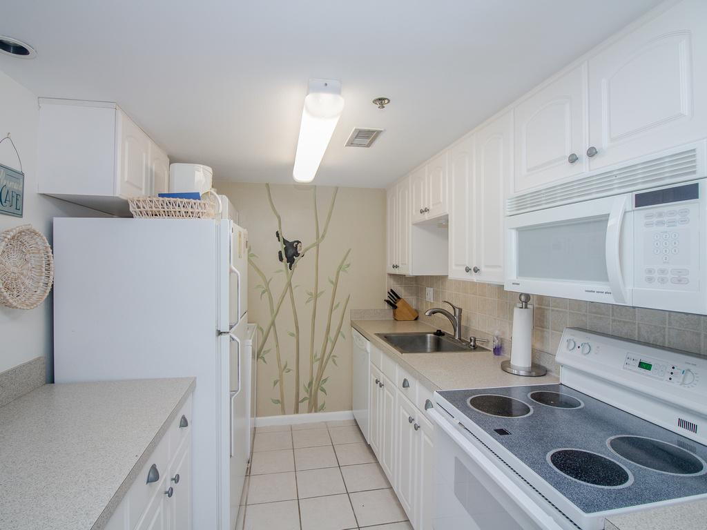 111 Farragut House Condo - thumb 10