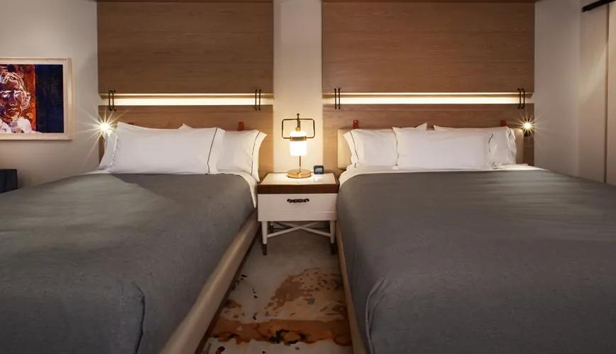 Hotel 1600 - thumb 1