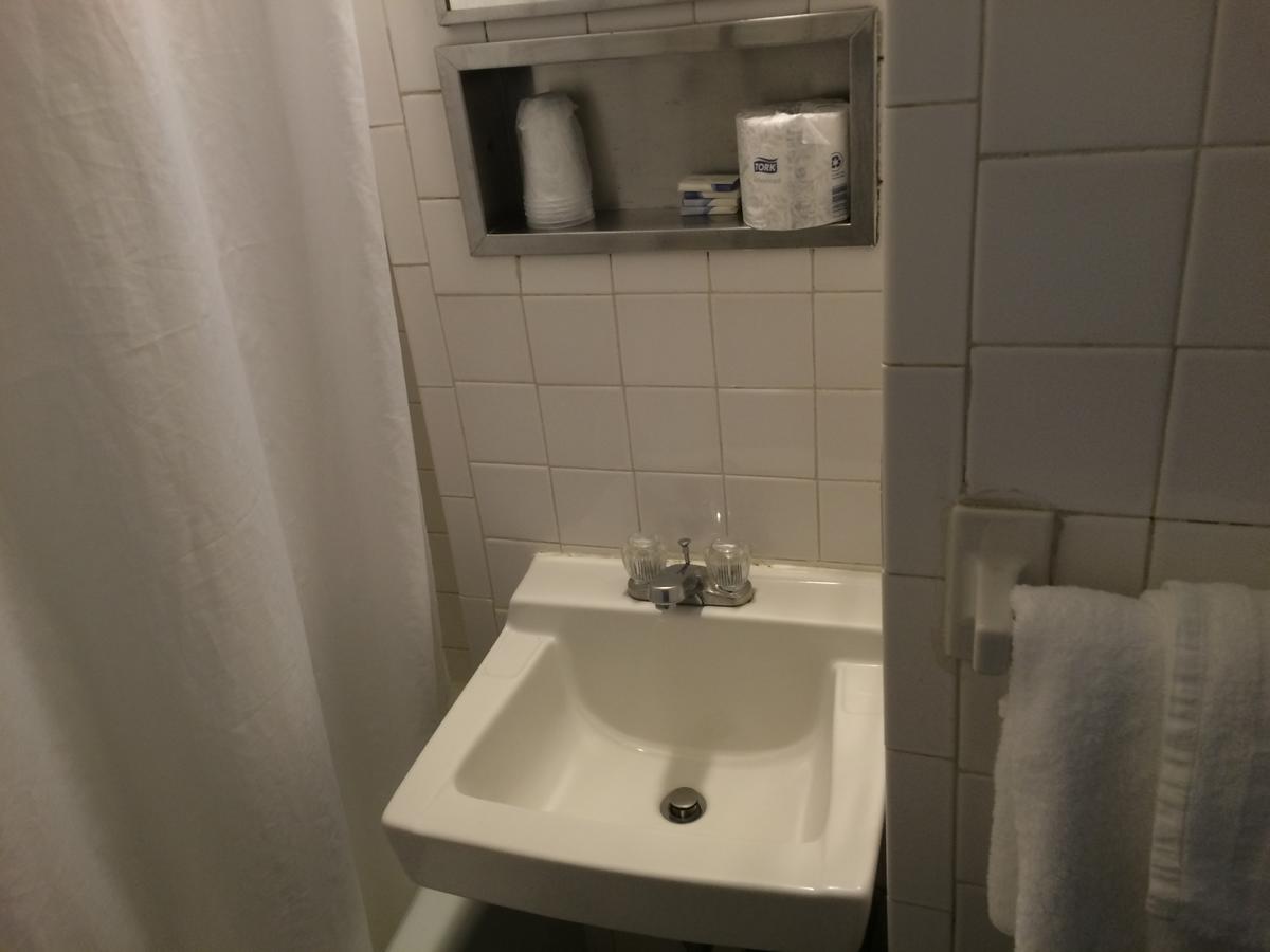 Hotel Harrington - thumb 44