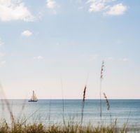 Island House - Accommodation Ohio