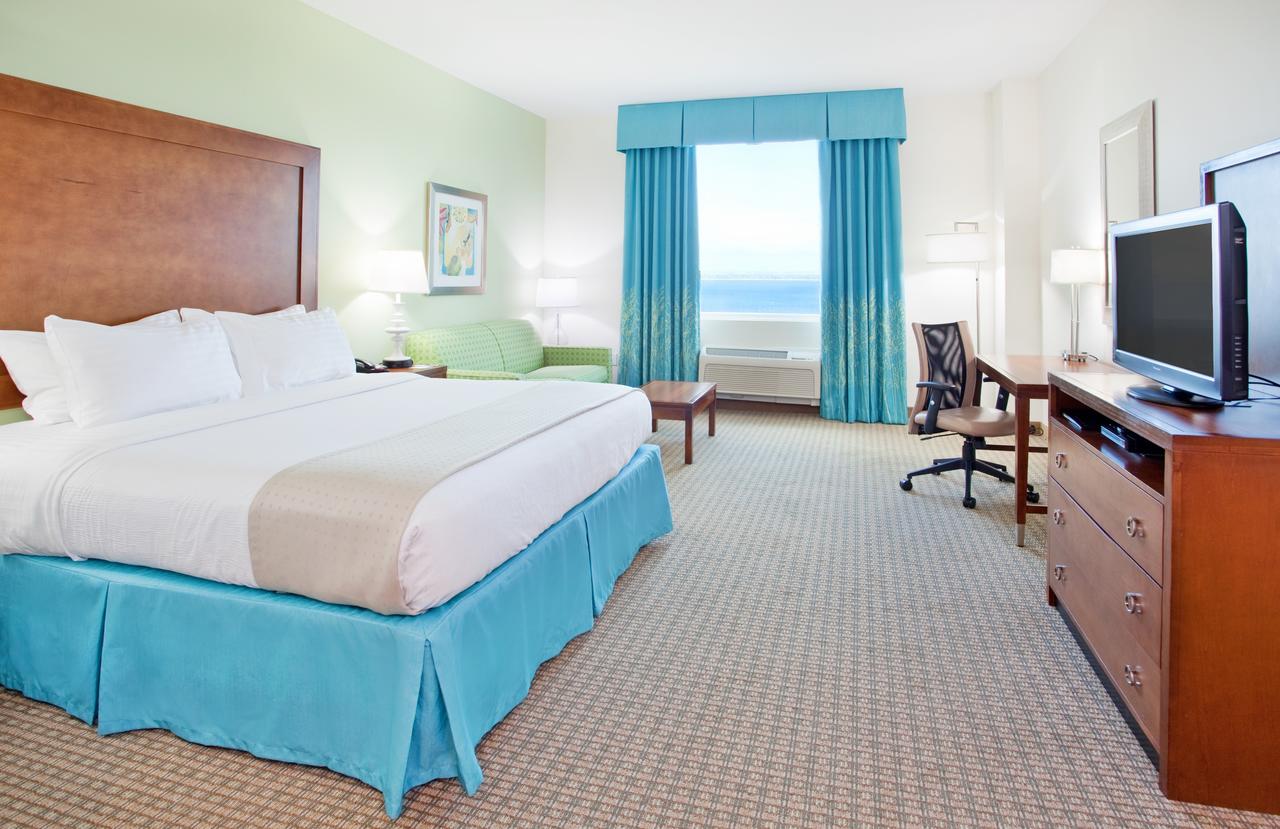 Holiday Inn Resort Pensacola Beach - thumb 4