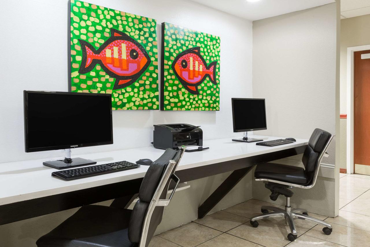 Quality Inn - thumb 8