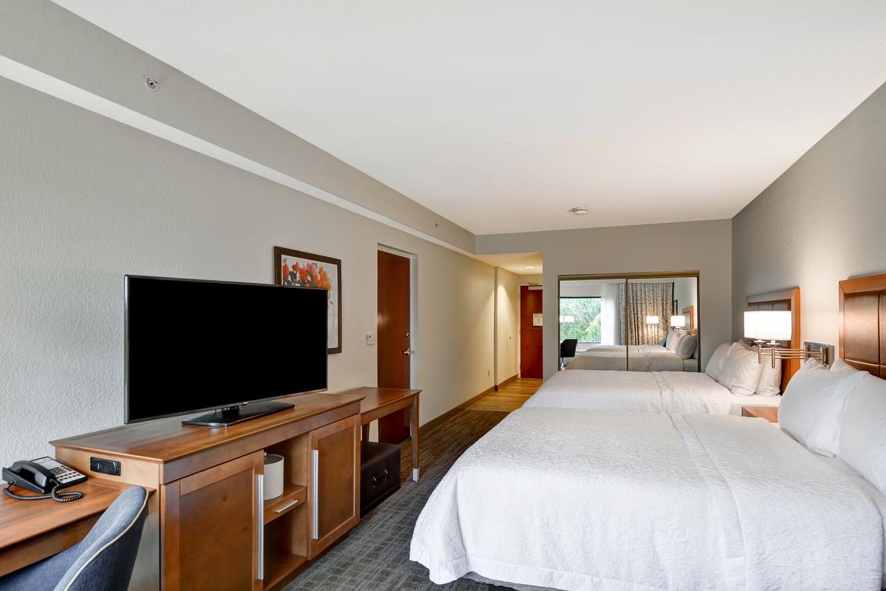 Hampton Inn Palm Beach Gardens - thumb 13