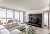 2 Bedroom Pearl in Downtown Miami Accommodation Ohio