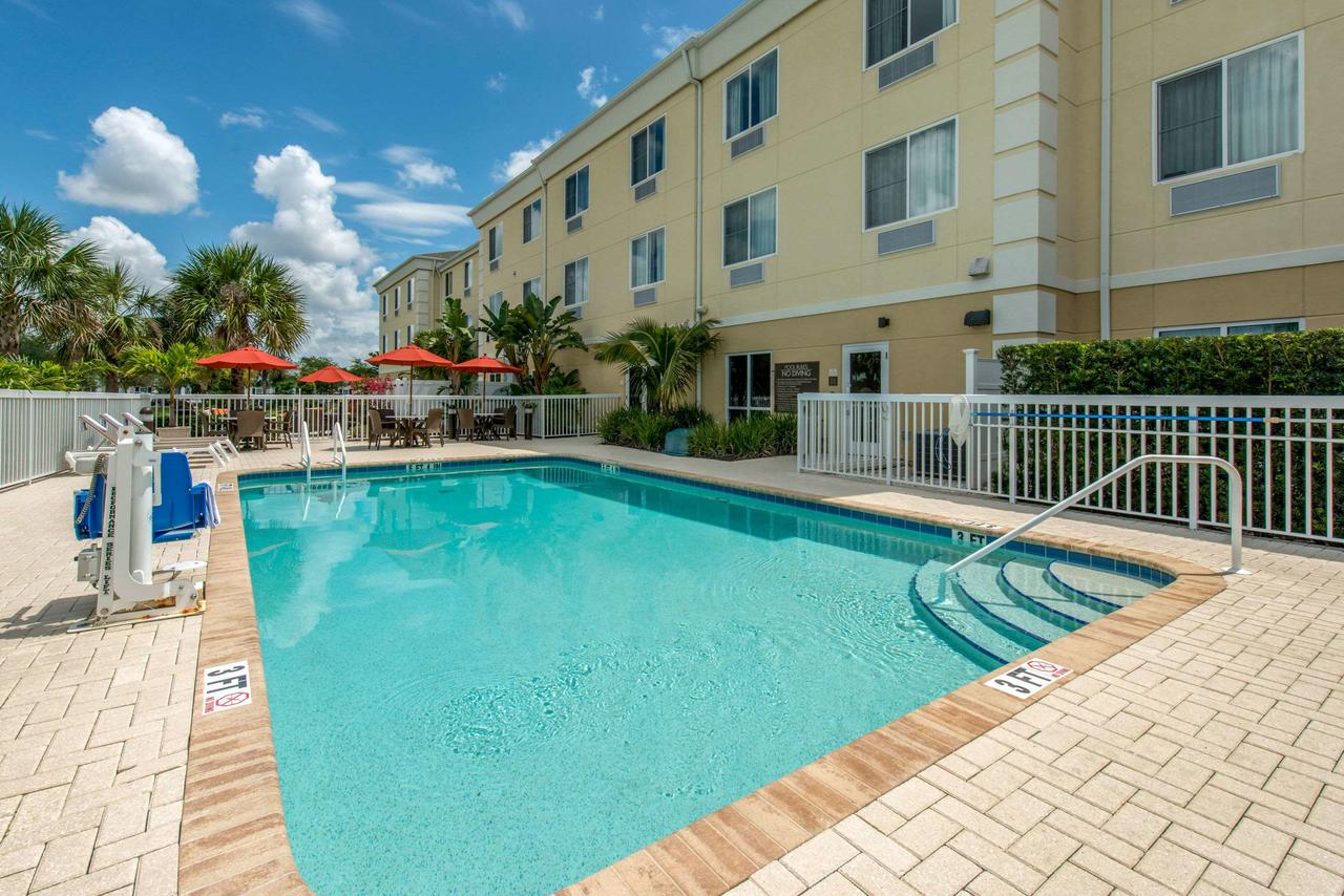 Comfort Suites Sarasota-Siesta Key - thumb 34