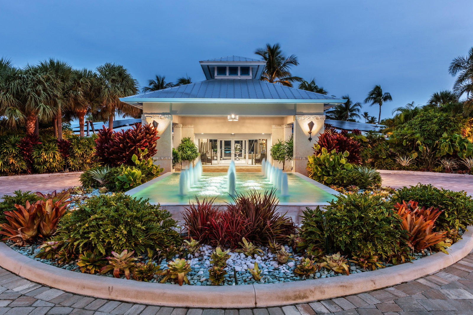 Islander Resort - thumb 0
