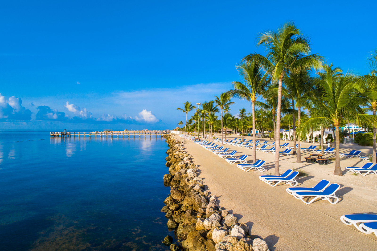 Islander Resort - thumb 2