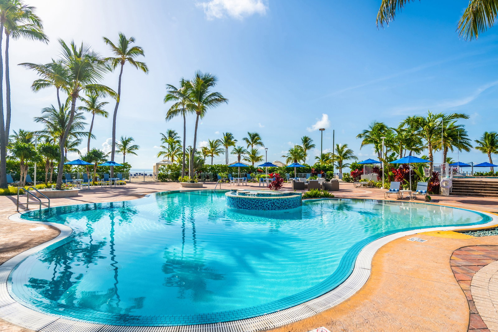 Islander Resort - thumb 7