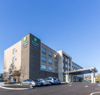 Holiday Inn Express  Stes Florence-Arpt - Accommodation Ohio