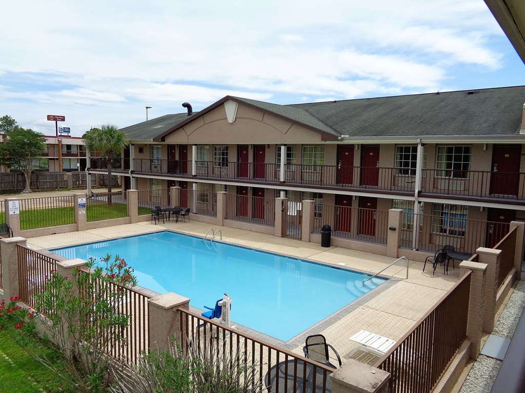 Super 8 Gulfport Near Biloxi - thumb 10