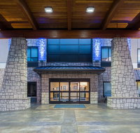 Holiday Inn Express Hotel  Suites - Accommodation Ohio