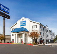 Rodeway Inn  Suites - Accommodation Ohio