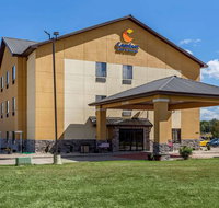 Comfort Inn  Suites Carbondale - Accommodation Ohio