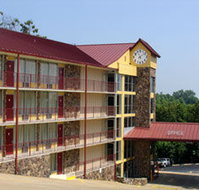 Ozark Mountain Inn - Accommodation Ohio
