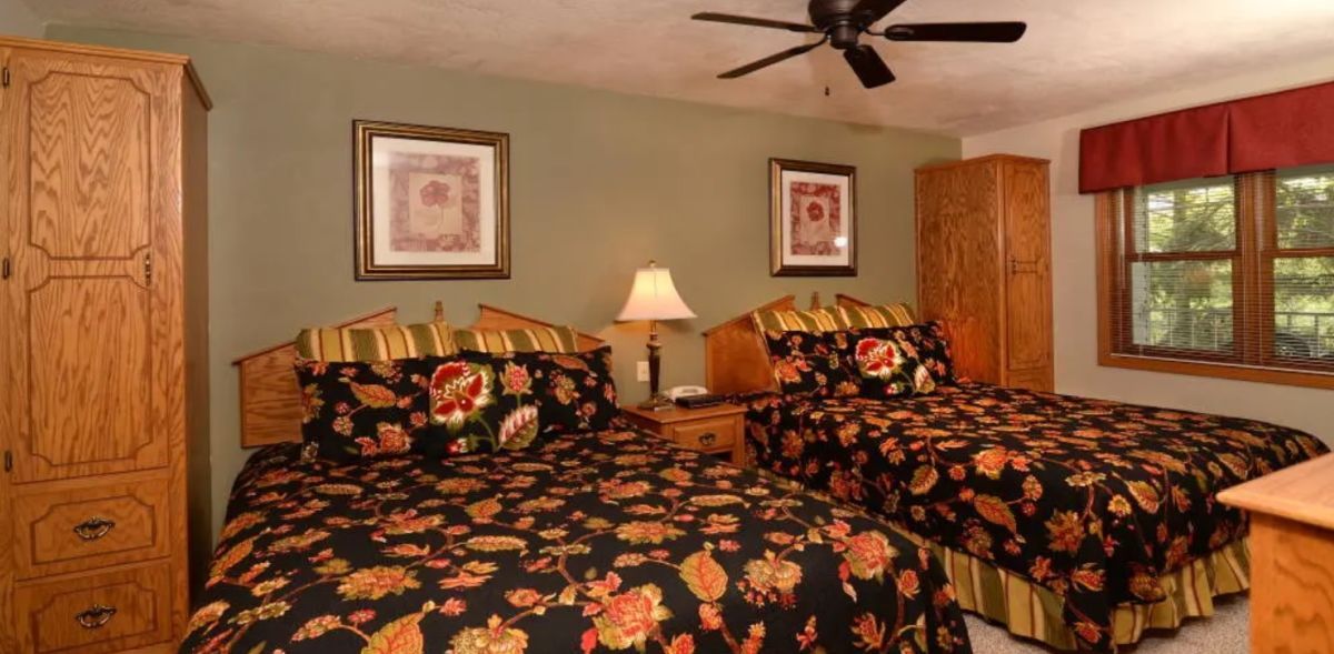 High Point Inn - thumb 1